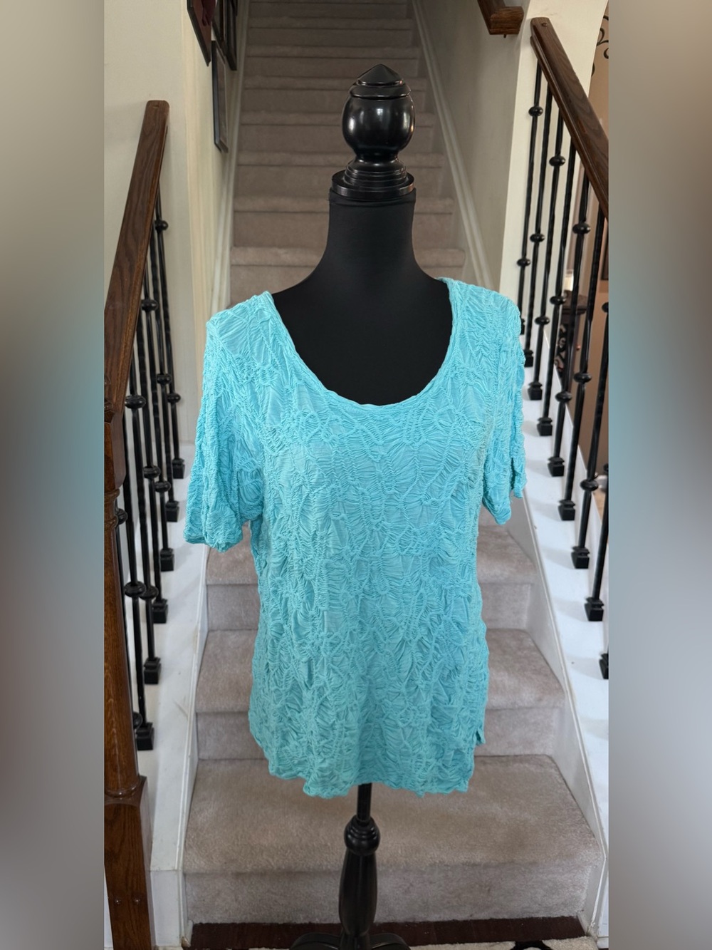 Peck & Peck Aqua Textured Scoop Neck Short Sleeve Top